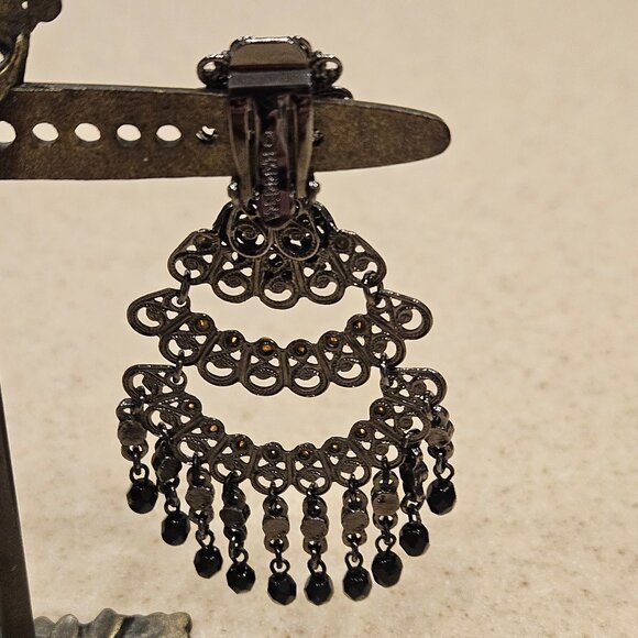 RARE VINTAGE JOSE & MARIA BARRERA BLACK CRYSTAL SILVER DROP CHANDELIER EARRINGS - Picture 7 of 10